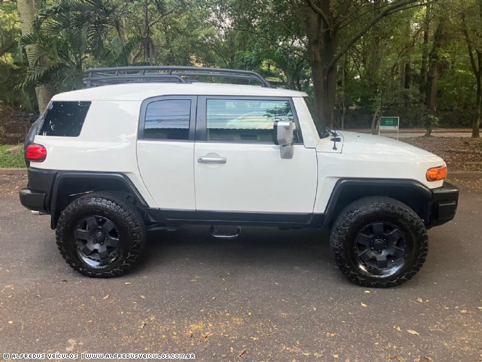 Toyota FJ CRUISER 4.0 V6 4X4 2009/2010